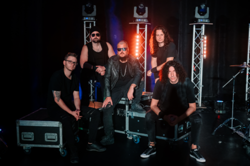 Aeon Empire – Bandfoto mit Ronnie (1.h.r)